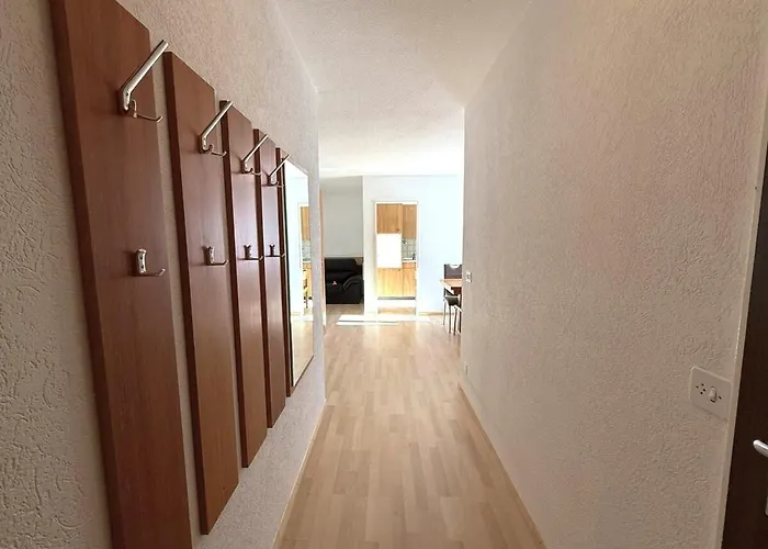 Royal 52 לויקרבאד