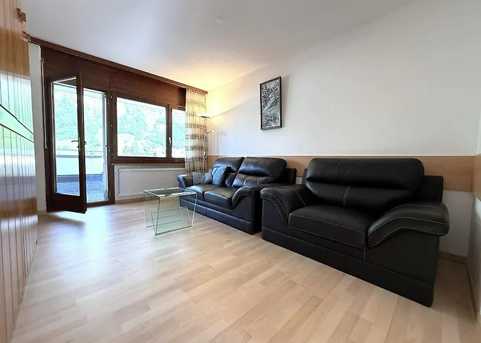 Royal 52 לויקרבאד